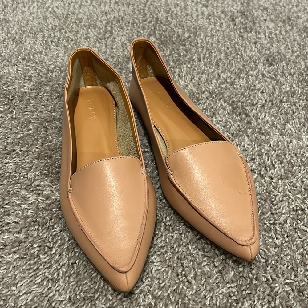 Great condition like-new Women’s J.Crew leather flat loafers.